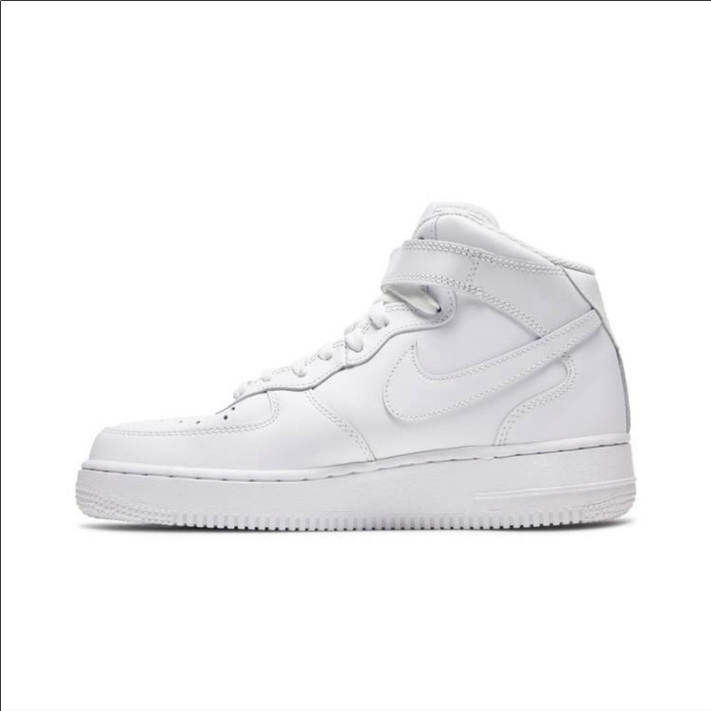 NIKE AIR FORCE 1 '07 MID 'TRIPLE WHITE'
8.5 Women / 7Y Men - Picture 9 of 9
